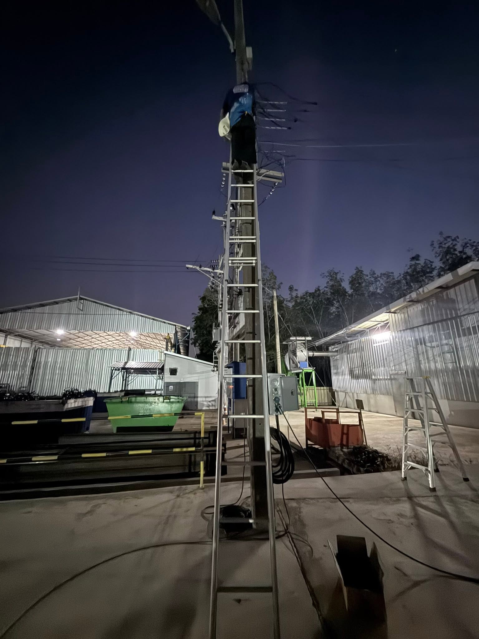 Fiber Optic Repair Night Work