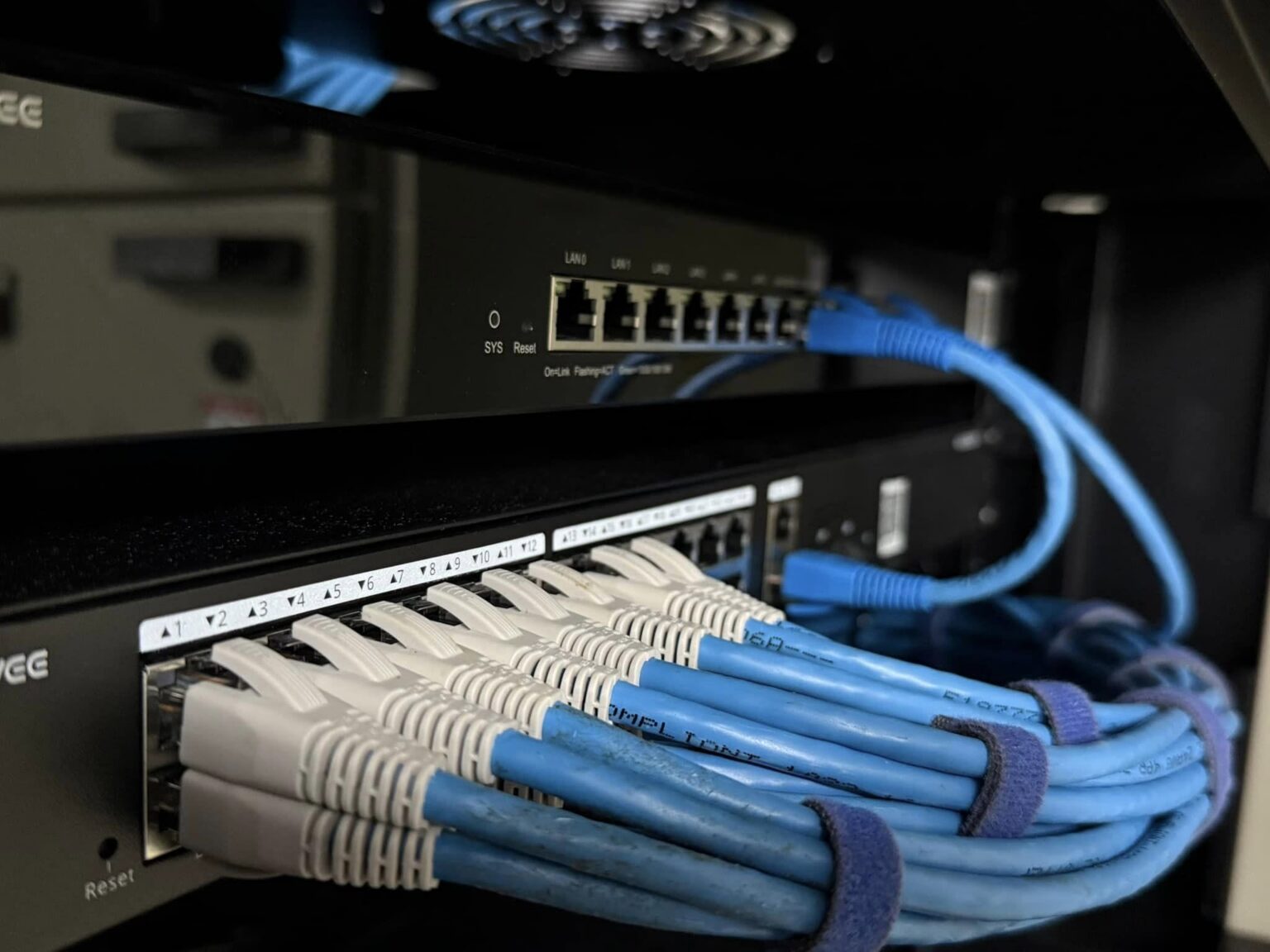 Wi-Fi ใหม่ทั้งตึก 9 Boutique Hotel สัตหีบ 4