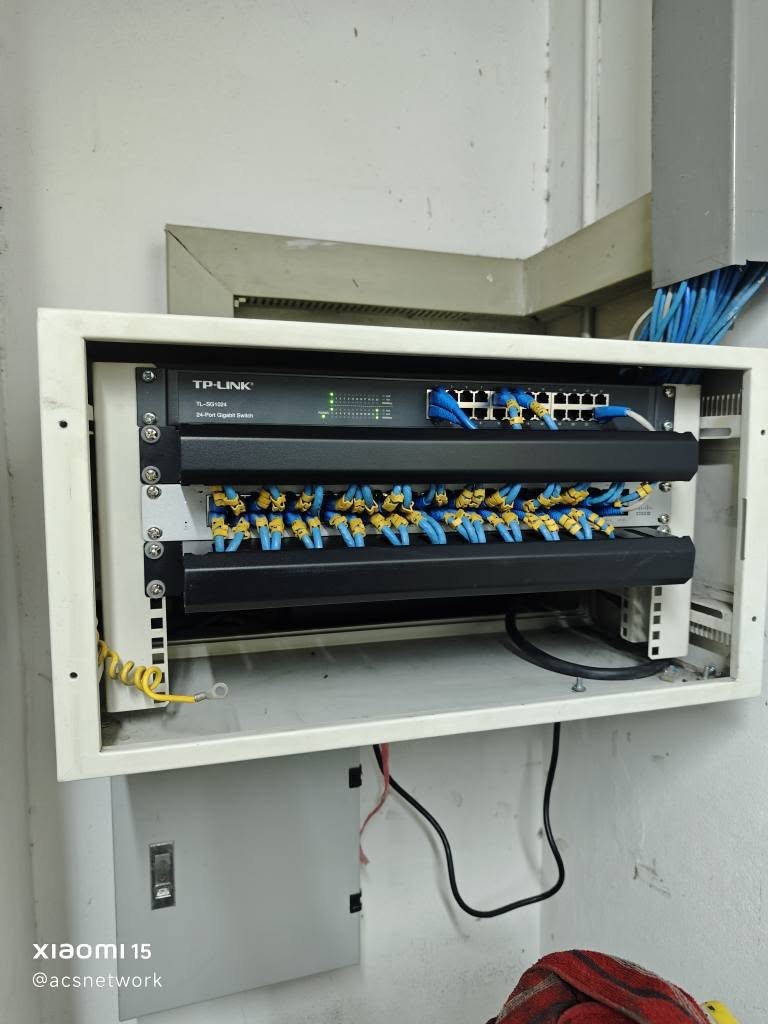จัดระเบียบสายแลนและตู้ Network Rack บริษัทเวลลอย 10