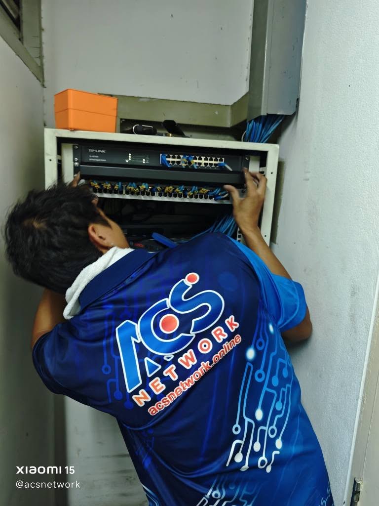 จัดระเบียบสายแลนและตู้ Network Rack บริษัทเวลลอย 8