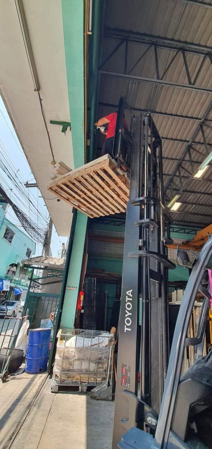 เปลี่ยนกล้องวงจรปิดใหม่ บริษัทโชคชัยกระจก 2