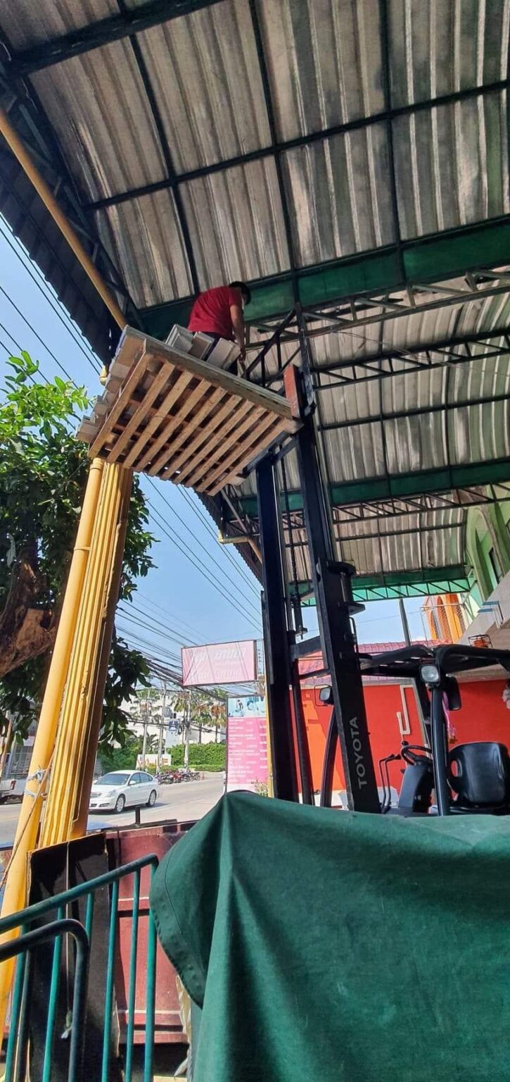 เปลี่ยนกล้องวงจรปิดใหม่ บริษัทโชคชัยกระจก 3