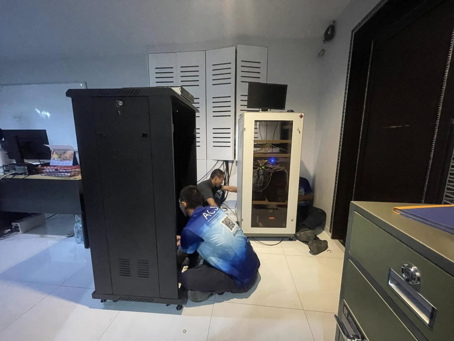Wi-Fi ทุกห้องและจัดตู้ Rack โรงแรม Sirin Exclusive พัทยา 9