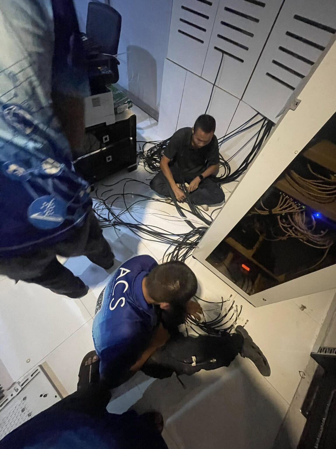 Wi-Fi ทุกห้องและจัดตู้ Rack โรงแรม Sirin Exclusive พัทยา 10